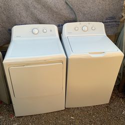 WASHER AND DRYER SET  HOTPOIN WHIRLPOOL HE