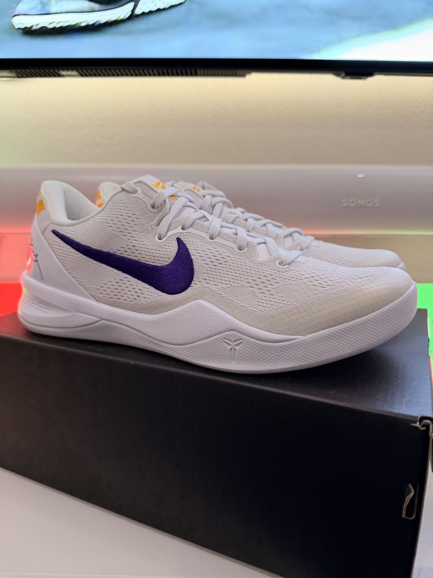 Kobe 8 Home 