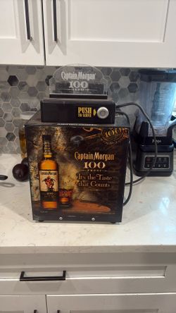 Captain Morgan 2bottle Chilled Shot Dispenser