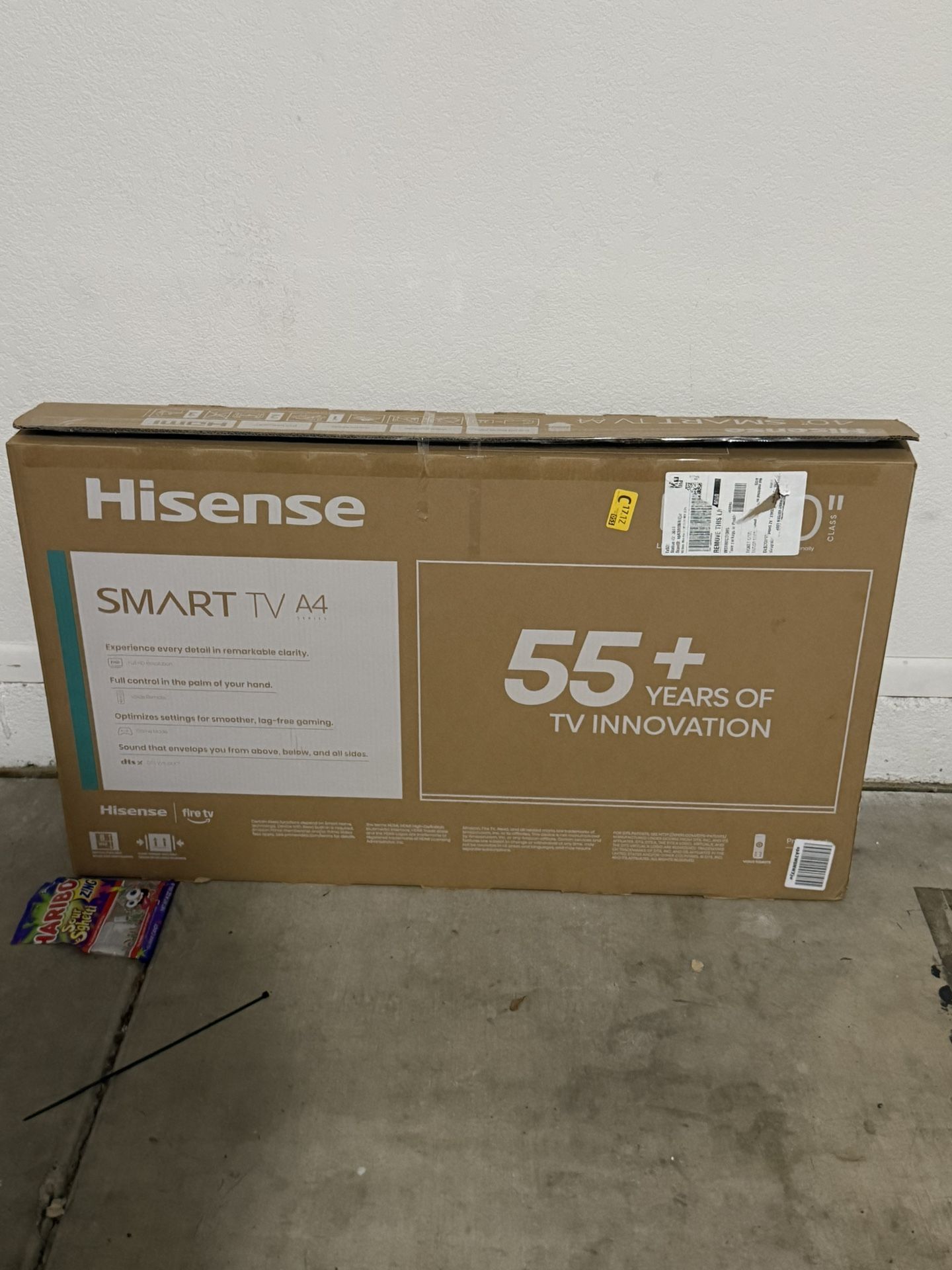 Brand New Hisense 40 Inch Roku TV