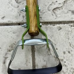 Ames - 54 in. Wood Handle Action Scuffle Hoe