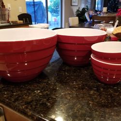 4 Serving Bowls