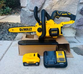 DEWALT 20-Volt MAX 12 in. Brushless Chainsaw Kit with 5.0 Ah Battery and Charger New