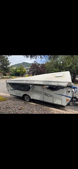 2007 STARCRAFT POP UP  TRAILER CAMPER