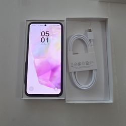 Samsung Galaxy A35 5G - Unlocked 