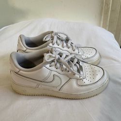 Nike Air Force 1 Shoes Boy Size6Y 7.5 women’s White Low Athletic Sneaker Lace Up