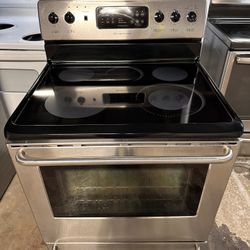 Frigidaire Stainless Steel Glass Top Stove-60 DAY WARRANTY 