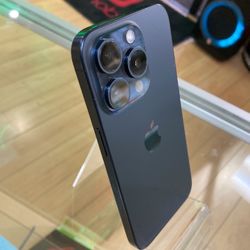 Apple iPhone 15 Pro 256Gb Blue Titanium Factory Unlocked/ Liberado De Compania 