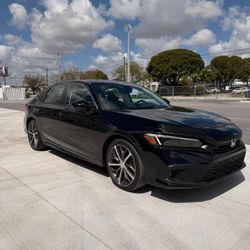 2022 Honda Civic Touring 