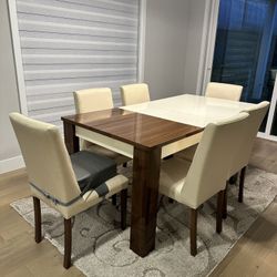 Dining Table and 6 chairs (Extensible table)