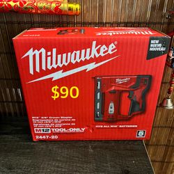 Milwaukee M12 Stapler Tool Only