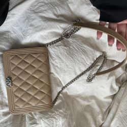 Chanel Boy Wallet On Chain