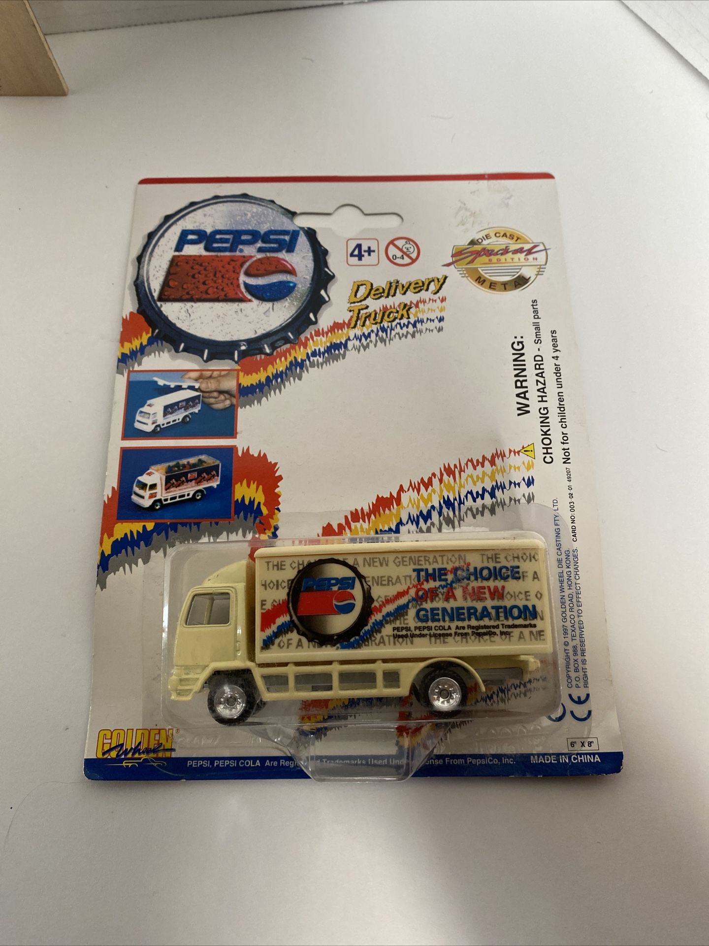 New 1997 Golden Wheels Pepsi Delivery Truck Toy