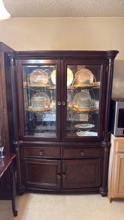 China cabinet