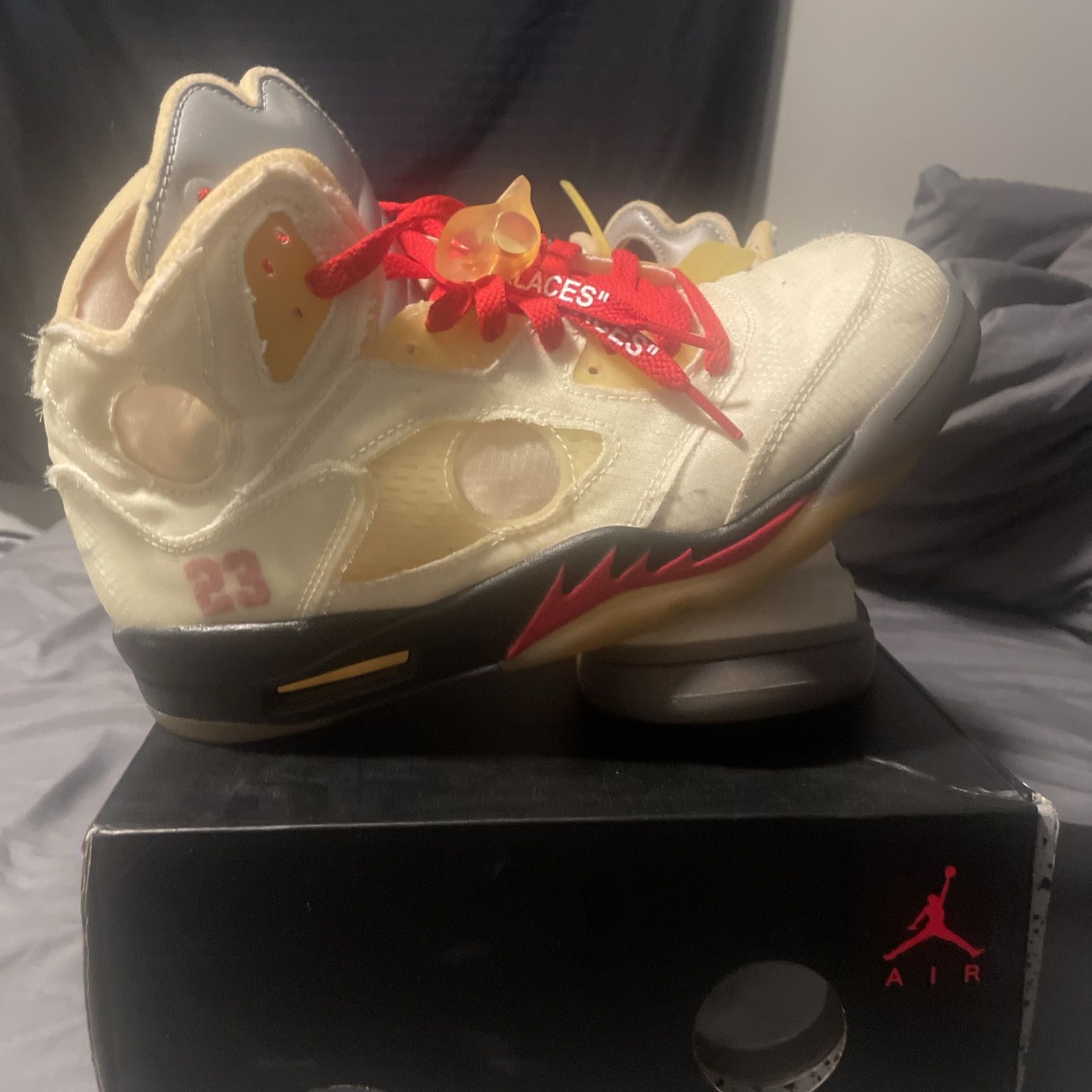 Jordan 5s Sail/Fire Red/muslim/Black Size 8.5