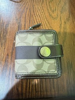 Wallet Coah