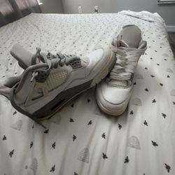 air jordan 4s white oreo 