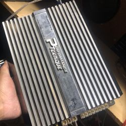 Perfect Teknique 4 Channel Amp 500 Watts Maximum Power