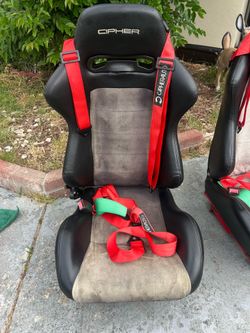 Bucket seats/racing seats