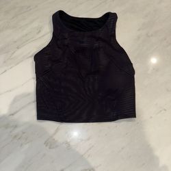 Lululemon top