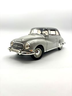 Rare 1960 Auto Union 1000 S, light green / grey, 1:18 diecast model car from Revell
