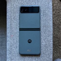 Motorola RAZR