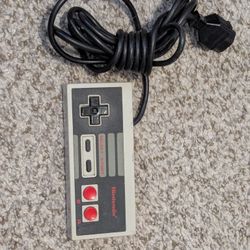 Nintendo NES Controller used working great 

