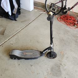 Razor Scooter E100 Needs Battery