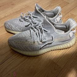 Yeezy Boost 