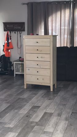 Wood dresser