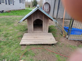 Handmade, Insulated, Rustic Dog House