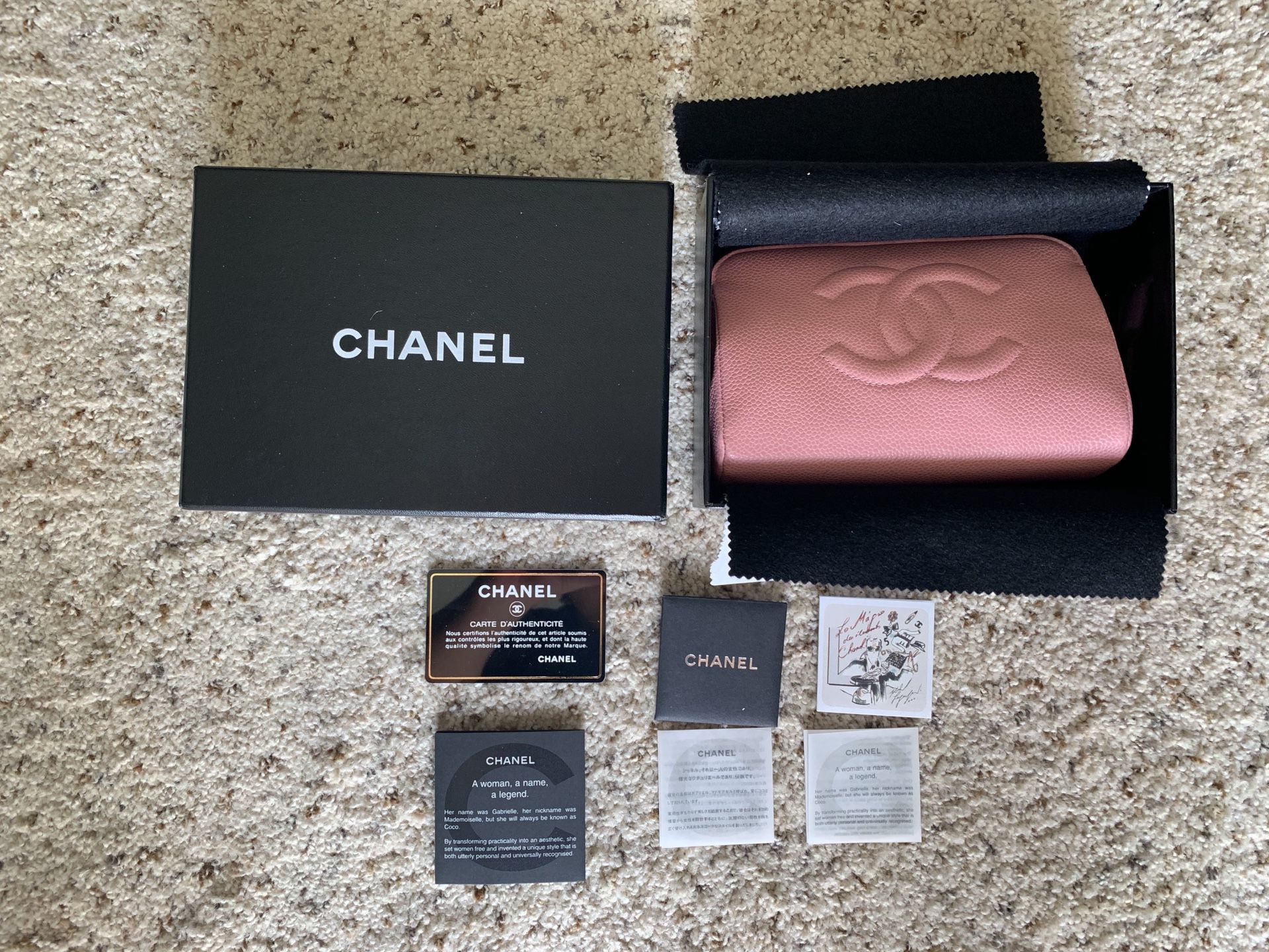Chanel Caviar Cosmetic Bag/Pouch