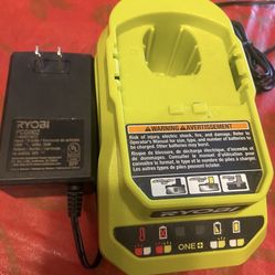 Ryobi Charger