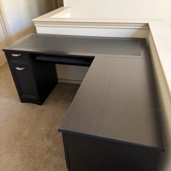 Mangers 59 Computer Desk With Drawers 