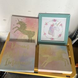 Girls room unicorn decor