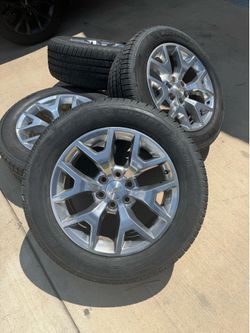 GMC Chevy OEM snowflakes 20”
