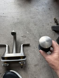 Pfister Bathroom Faucets X2