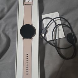 Galaxy 4 New Smart Watch