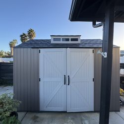 Rubbermaid 10x7 Storage Shed