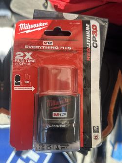 Milwaukee M12 12-Volt 3.0Ah Lithium-Ion Compact Battery