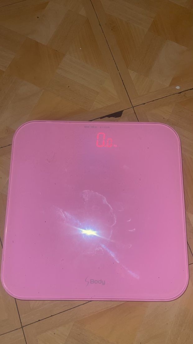 Pink Scale Perfect Condition