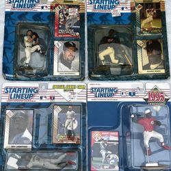 Log of 4 - Starting Lineup Baseball Figure And Cards