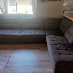 FREE COUCH