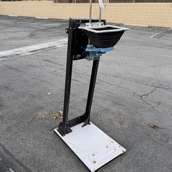 BESELER 23C II ENLARGER DARKROOM W/