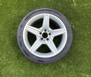 Mercedes AMG 18 inch Rims