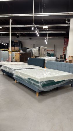 Camas Nuevas / New Bed Frames