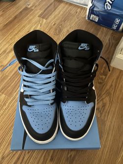 UNC 1s Size 10.5