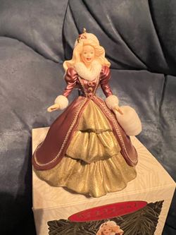 1996 Holiday, Barbie Hallmark ornament