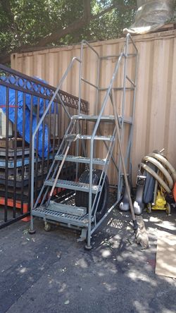 Cotterman platform ladder