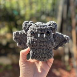 Crochet Grey Bat 🦇 Handmade 🧶 Crochet 🧶 Plushie 